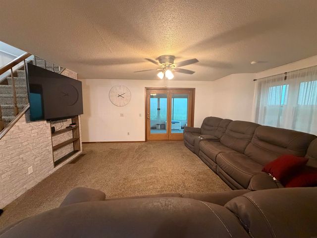13698 Westbrook, Ackley, IA 50601