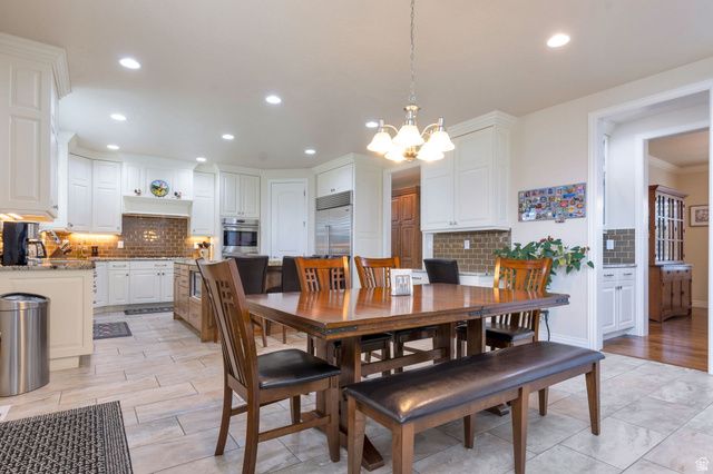2504 W MIDAS SIDE WAY, Riverton, UT 84065