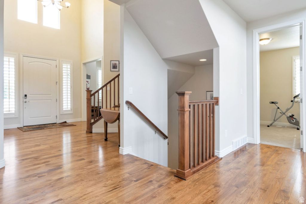 Image 16 of property listing at 2504 W MIDAS SIDE WAY, Riverton, UT 84065