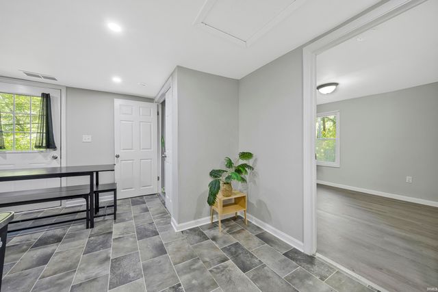 809 S Bosse Avenue, Evansville, IN 47712