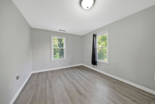 809 S Bosse Avenue, Evansville, IN 47712