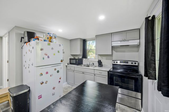 809 S Bosse Avenue, Evansville, IN 47712