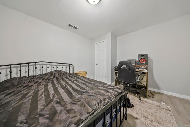 809 S Bosse Avenue, Evansville, IN 47712