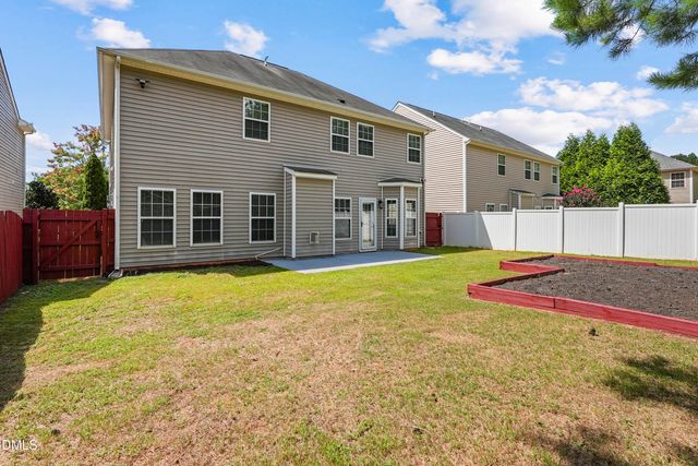 509 Gooseberry Drive, Holly Springs, NC 27540