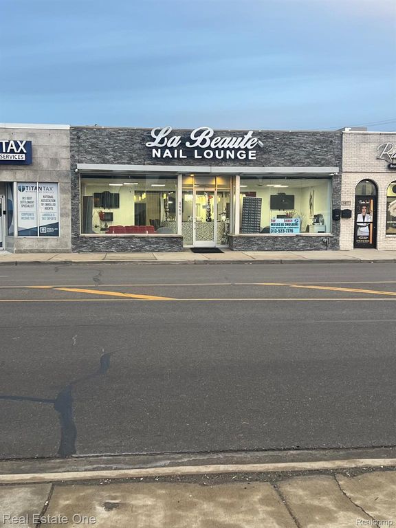 5460 Schaefer Road, Dearborn, MI 48126