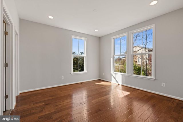 23041 CANYON OAK CT, Brambleton, VA 20148