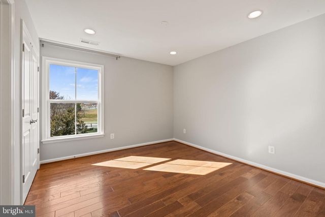 23041 CANYON OAK CT, Brambleton, VA 20148