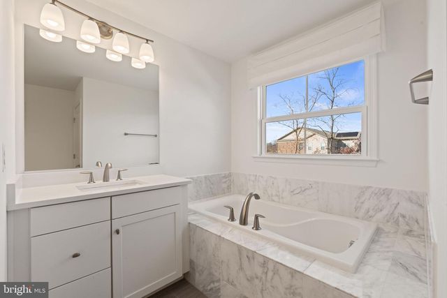 23041 CANYON OAK CT, Brambleton, VA 20148