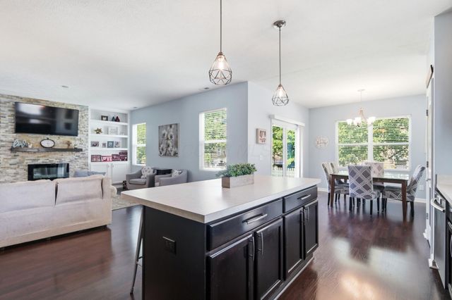398 Hanton Way, Columbus, OH 43213
