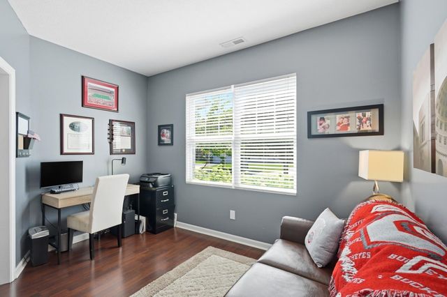 398 Hanton Way, Columbus, OH 43213