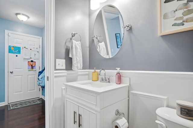 398 Hanton Way, Columbus, OH 43213