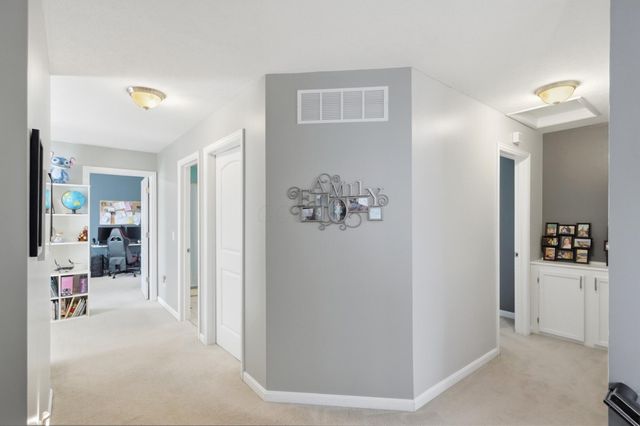 398 Hanton Way, Columbus, OH 43213