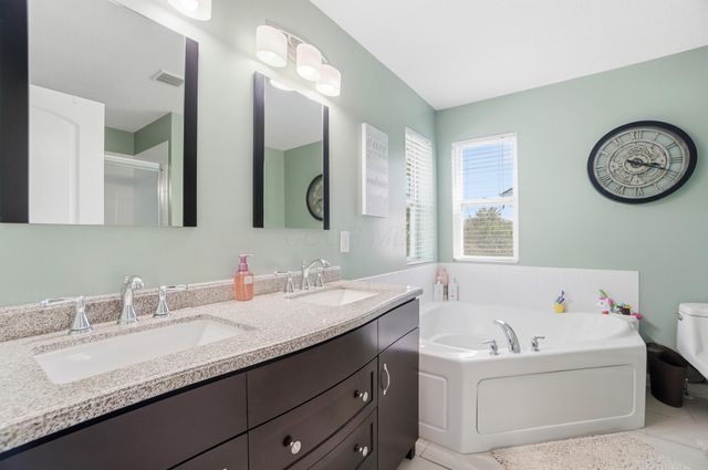 398 Hanton Way, Columbus, OH 43213