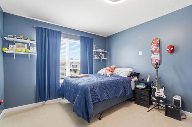 398 Hanton Way, Columbus, OH 43213
