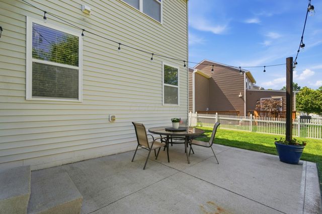 398 Hanton Way, Columbus, OH 43213