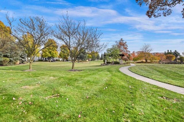 398 Hanton Way, Columbus, OH 43213