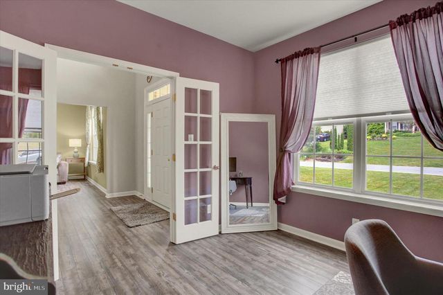 641 SHANNON DR N, Greencastle, PA 17225