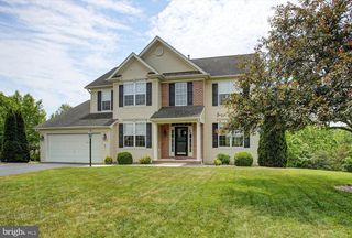 641 SHANNON DR N, Greencastle, PA 17225