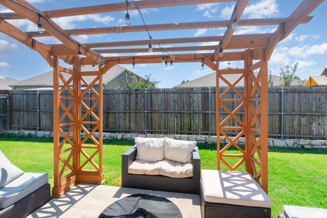 1509 Meadow Creek Drive, Princeton, TX 75407