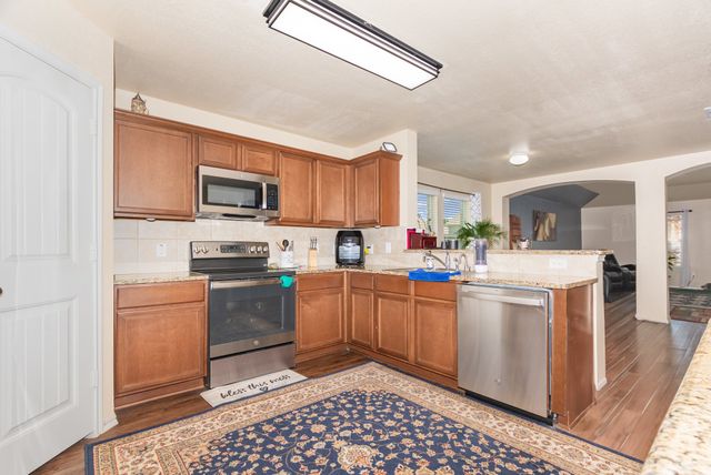 1509 Meadow Creek Drive, Princeton, TX 75407