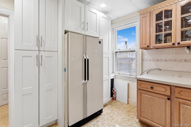 139-18 86th Avenue, Briarwood, NY 11435