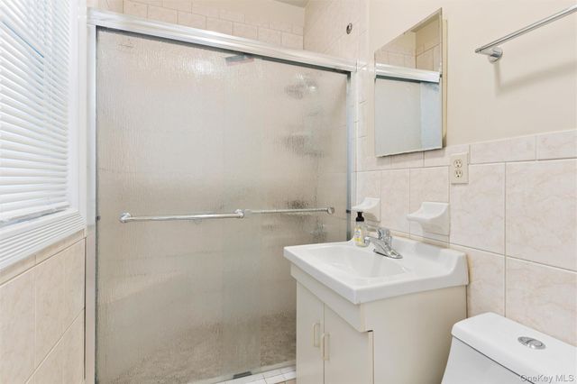 139-18 86th Avenue, Briarwood, NY 11435