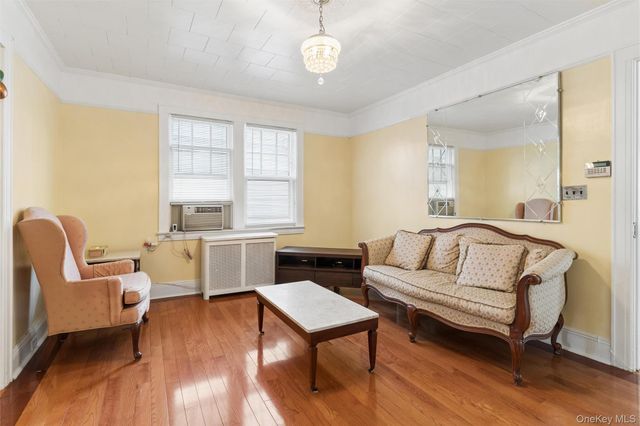 139-18 86th Avenue, Briarwood, NY 11435