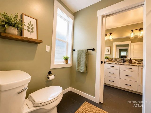 1634 S Oakland Ave, Boise, ID 83706