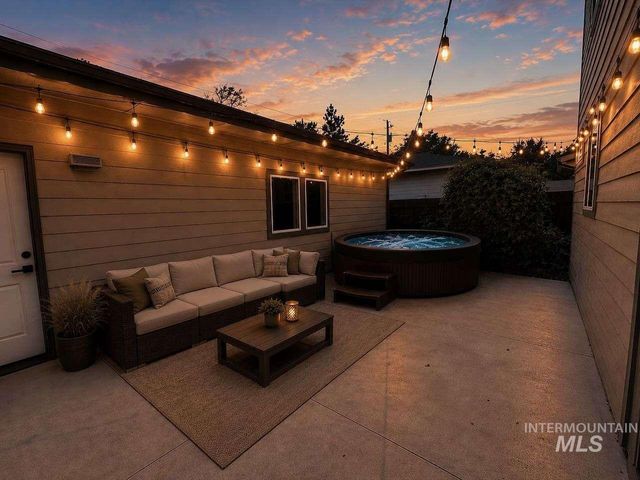 1634 S Oakland Ave, Boise, ID 83706