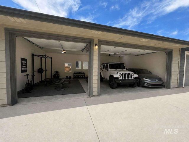 1634 S Oakland Ave, Boise, ID 83706