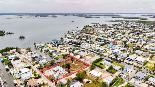 175 Bahia VIA, Fort Myers Beach, FL 33931