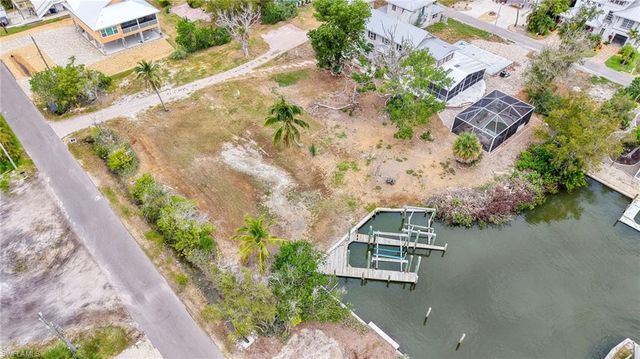 175 Bahia VIA, Fort Myers Beach, FL 33931