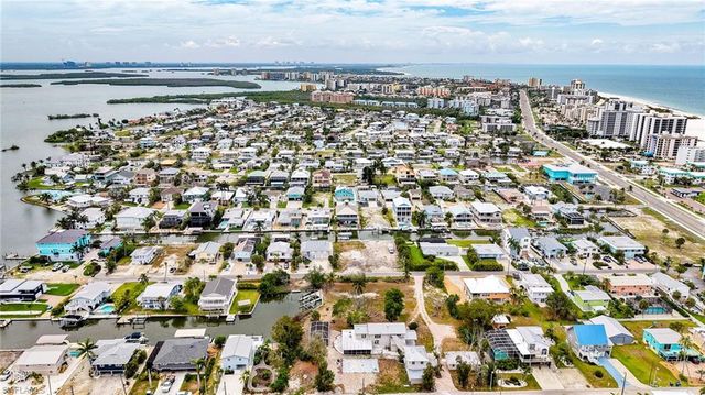 175 Bahia VIA, Fort Myers Beach, FL 33931