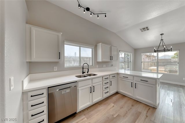 901 River Mountain Drive, Henderson, NV 89015