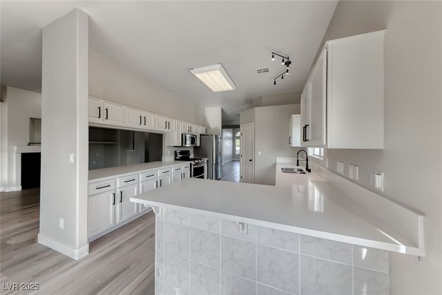 901 River Mountain Drive, Henderson, NV 89015