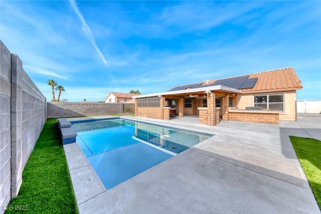 901 River Mountain Drive, Henderson, NV 89015