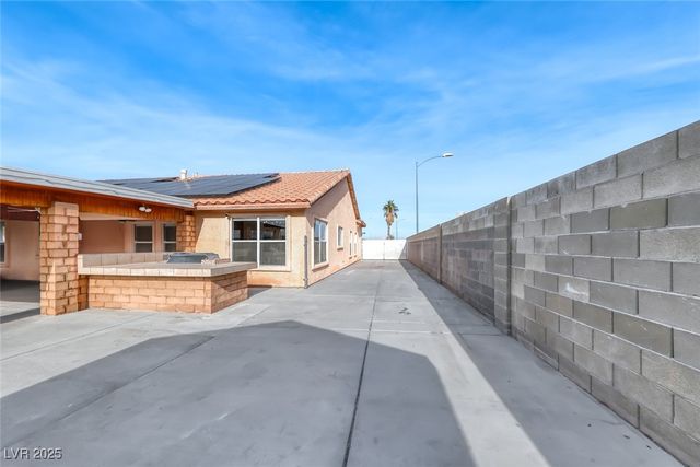 901 River Mountain Drive, Henderson, NV 89015