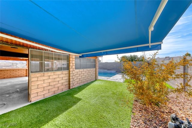 901 River Mountain Drive, Henderson, NV 89015