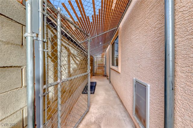 901 River Mountain Drive, Henderson, NV 89015