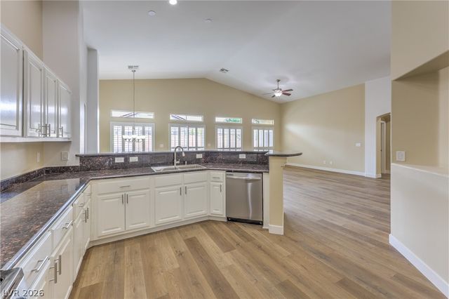 5924 Bullboat Court, North Las Vegas, NV 89031