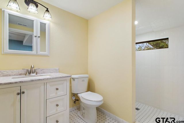 1114 W Camellia St, Tyler, TX 75701