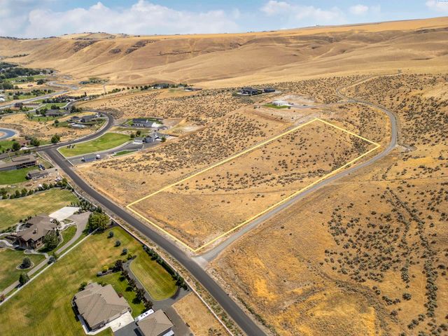 75733 Homestead Road, Kennewick, WA 99338