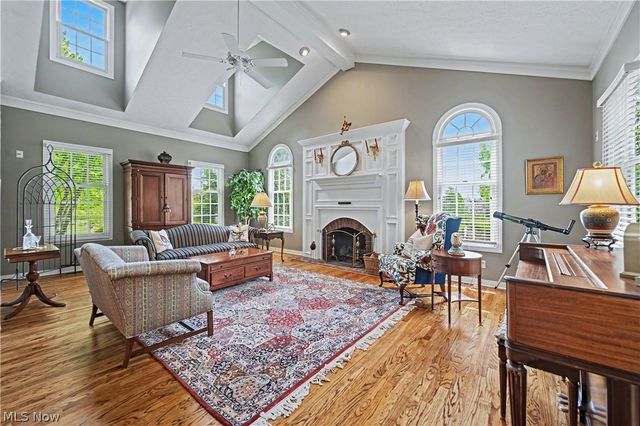 1603 E Haymarket Way, Hudson, OH 44236
