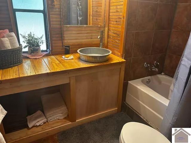 93 Deerpath Trail, Murray, KY 42071