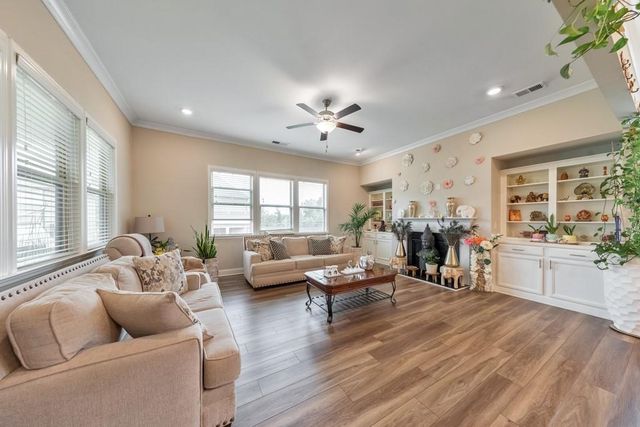 3935 Dorchester Lane, Cumming, GA 30040