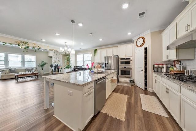 3935 Dorchester Lane, Cumming, GA 30040