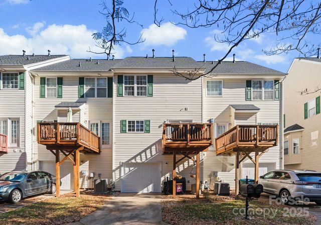 9930 Treeside Lane, Matthews, NC 28105