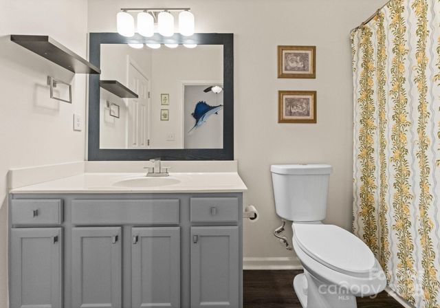 9930 Treeside Lane, Matthews, NC 28105