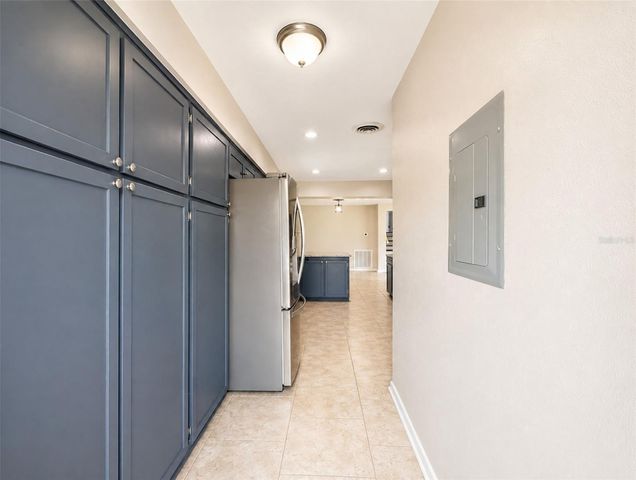 1612 MARTIN LUTHER KING JR AVENUE, Lakeland, FL 33805