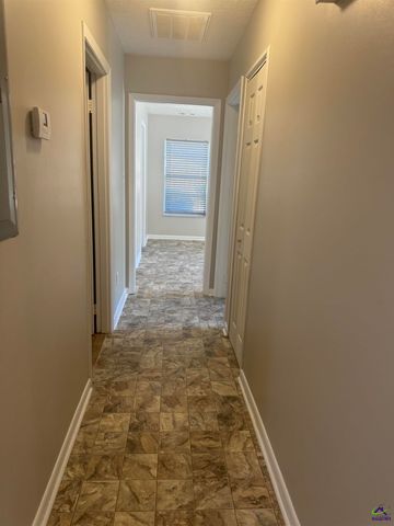 106 Westcliff Circle Unit C, Warner Robins, GA 31093